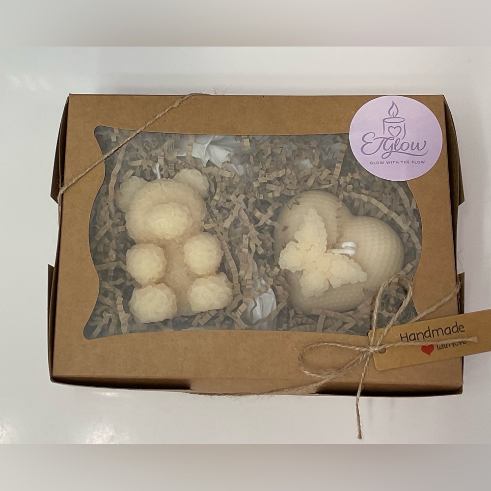 🕯️🧸🤍NIB Cream Bear and Heart Scented Candle Set - Picture 6 of 6
